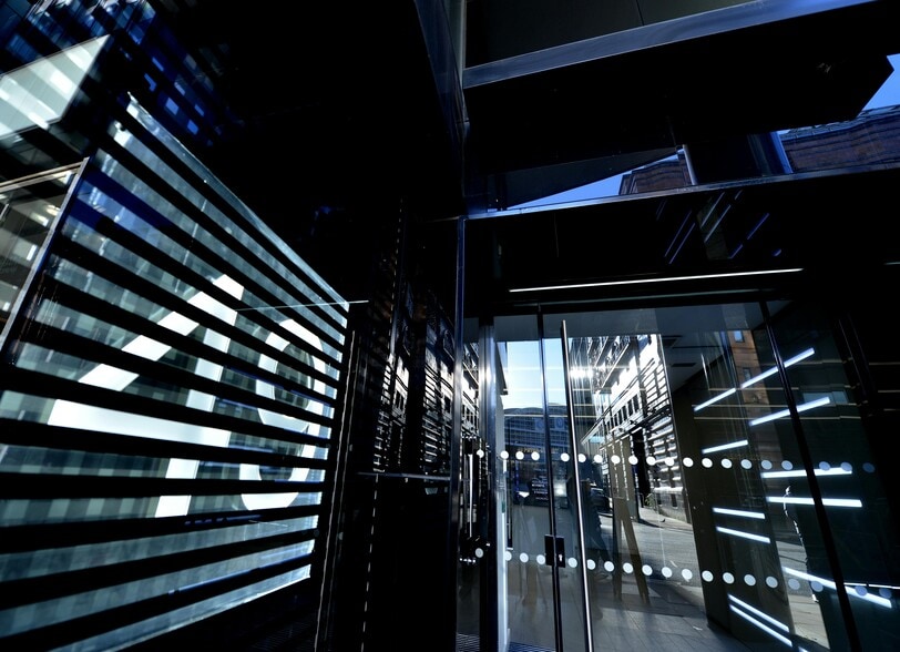 49 Peter St, Manchester for lease - Interior Photo - Image 2 of 8