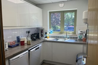 Quilters Way, Stoke Mandeville for lease Interior Photo- Image 2 of 3