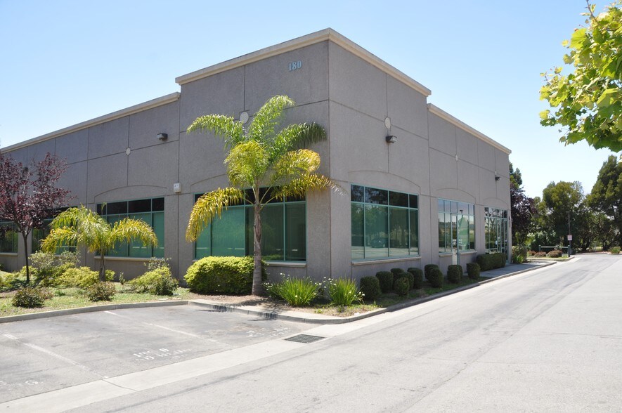 180 Westridge Dr Watsonville Ca 95076 Office For Sale Loopnet Com