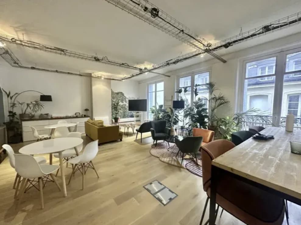 70 Rue Du Temple, Paris for lease Interior Photo- Image 1 of 6