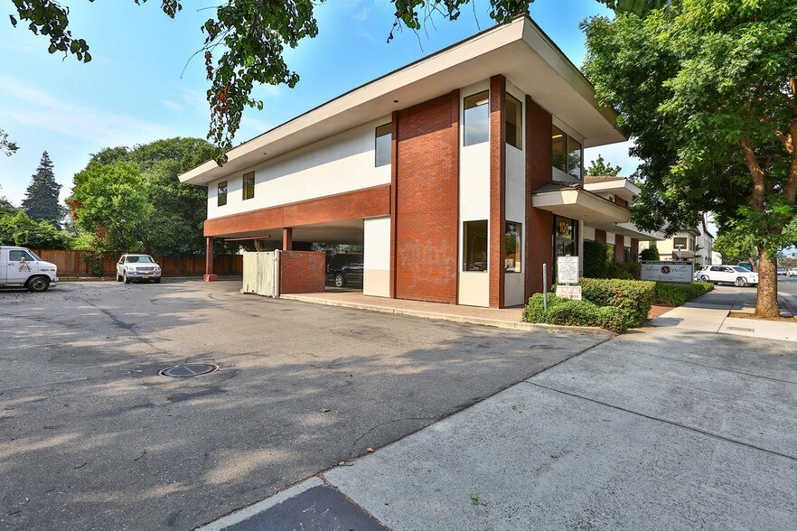 100 E Hamilton Ave, Campbell, CA for sale - Building Photo - Image 1 of 1