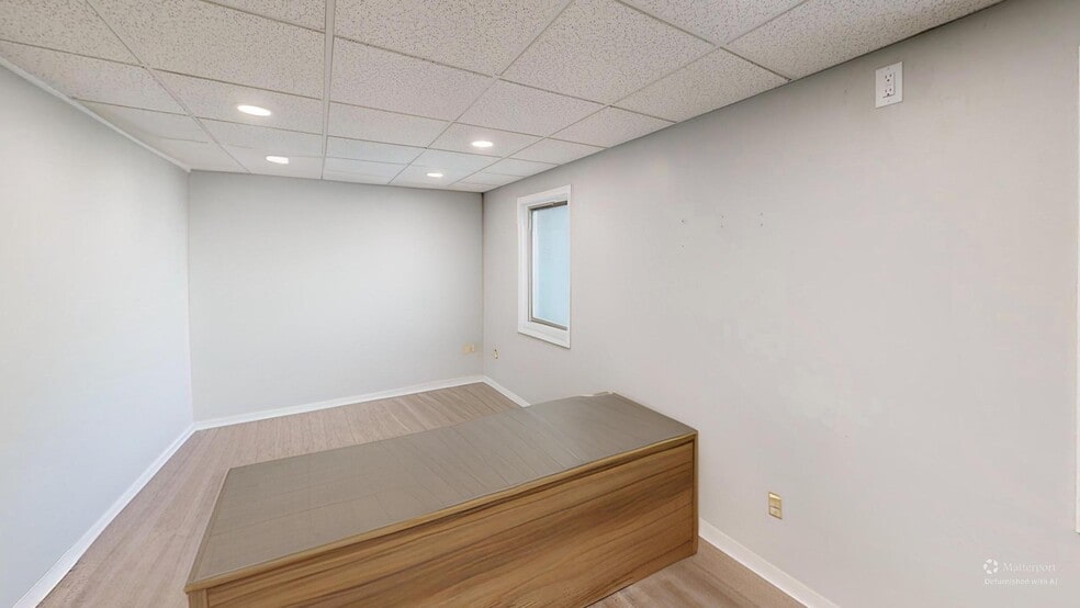 520 Spring St, Fort Wayne, IN for sale - Building Photo - Image 2 of 12