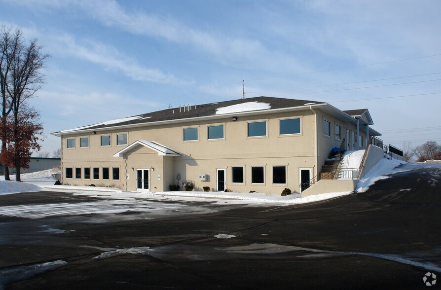 23671 NW St Francis Blvd, Saint Francis, MN for lease - Building Photo - Image 3 of 18