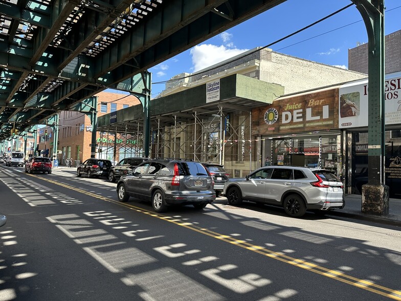 11420 Jamaica Ave, Jamaica, NY for sale - Building Photo - Image 2 of 3