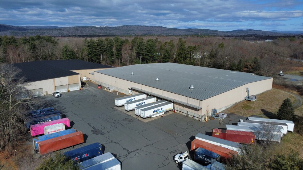 14 Industrial Dr W, South Deerfield, MA for lease - Building Photo - Image 3 of 21