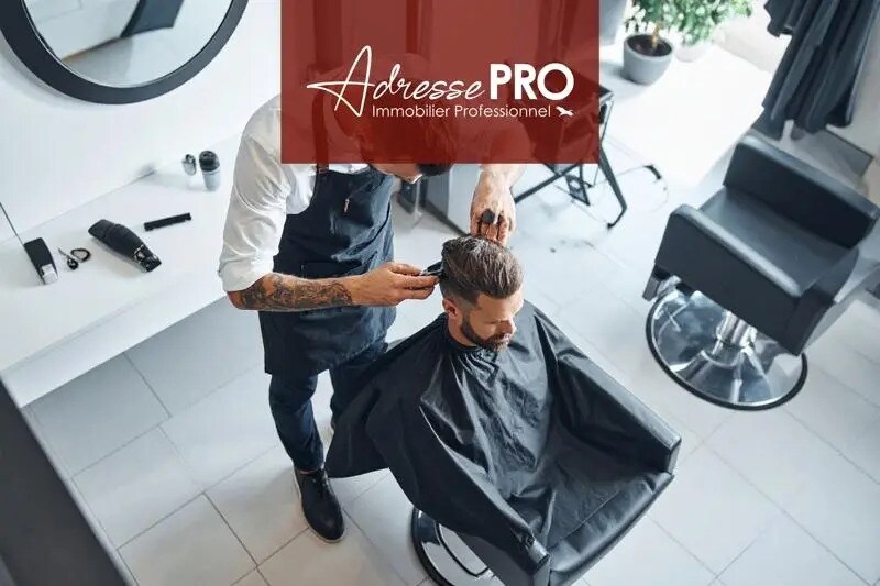 Retail in Bordeaux for lease - Interior Photo - Image 2 of 3