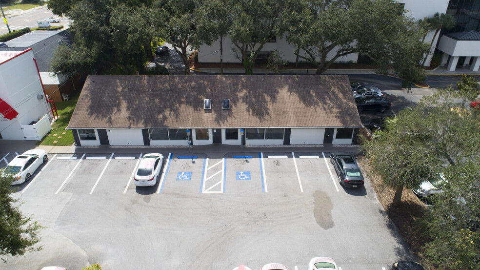 417 Corbett St, Belleair, FL for sale - Building Photo - Image 1 of 1