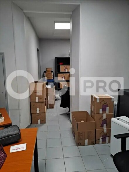 Office in Épernay for lease - Interior Photo - Image 2 of 5