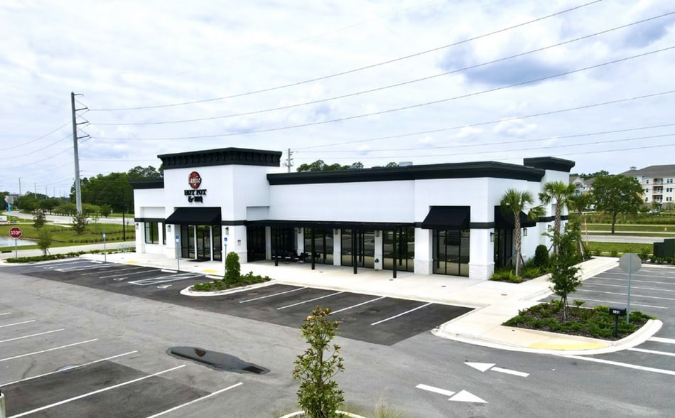 140 Cypress Edge dr, Saint Johns, FL for sale - Building Photo - Image 2 of 8