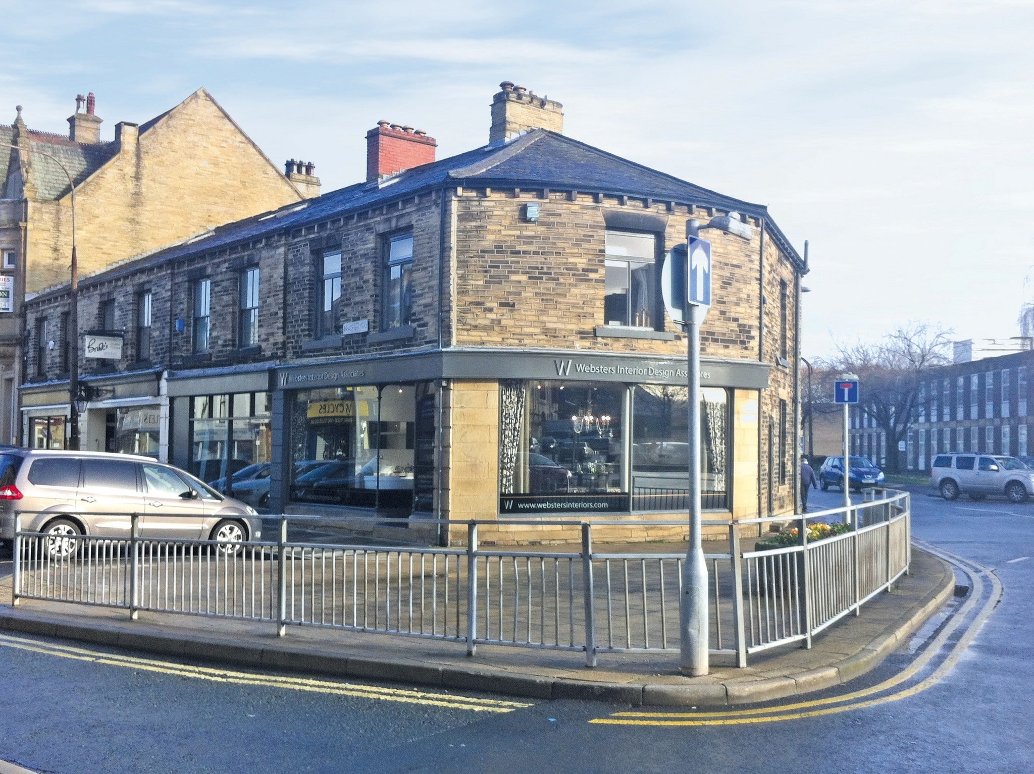 2-4 Bradford Rd, Brighouse for sale Primary Photo- Image 1 of 1