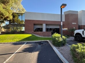 3250 N Colorado St, Chandler, AZ for lease Interior Photo- Image 1 of 21