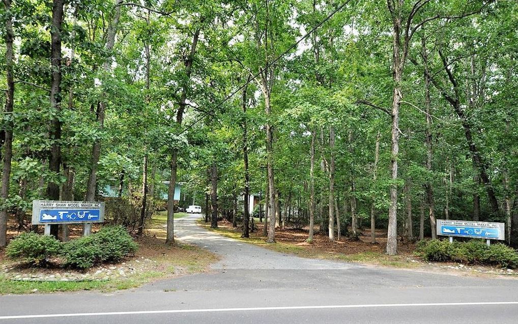 395 Stokes Rd, Shamong, NJ 08088