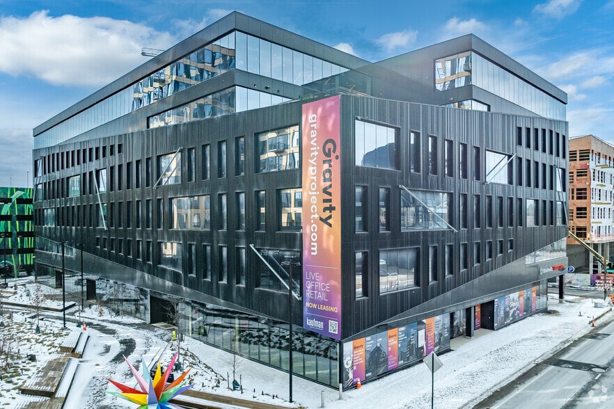 455 W Broad St, Columbus, OH for sale - Primary Photo - Image 1 of 1