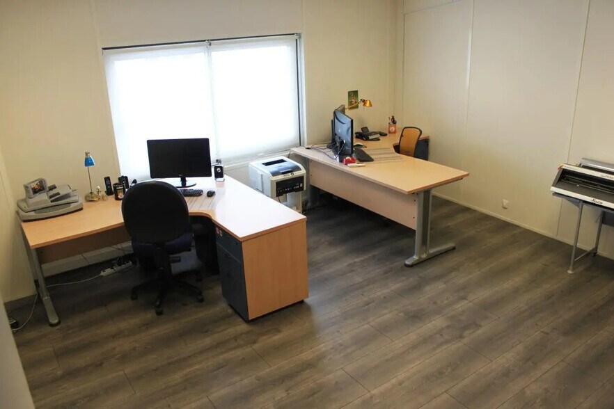 Flex in Morsang-sur-Orge for sale - Building Photo - Image 2 of 9