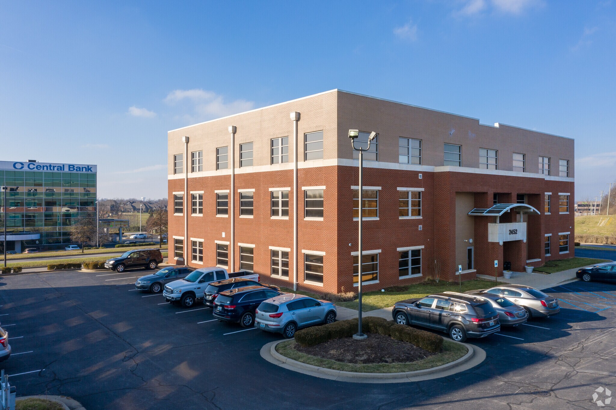 2452 Sir Barton Way, Lexington, KY 40509 Small Hamburg Office For Lease
