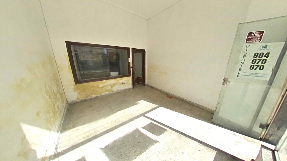 Retail in Iglesias for sale - Building Photo - Image 2 of 15