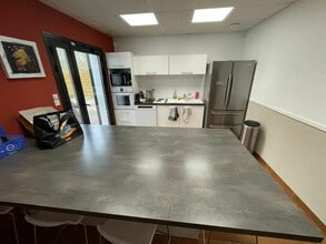 Industrial in Haute-Goulaine for sale Interior Photo- Image 2 of 6