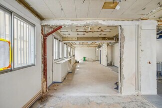 More details for 18 Bis Rue Violet, Paris - Office for Lease