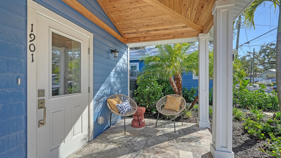 1901 & 1905 Morrill St, Sarasota, FL for sale - Building Photo - Image 3 of 23