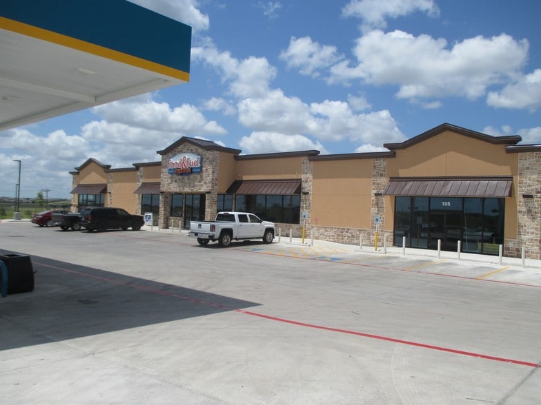 1350 S Old Bastrop Hwy, San Marcos, TX for sale - Building Photo - Image 1 of 1