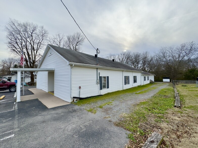 216 S Dillon St, Woodbury, TN 37190 | LoopNet