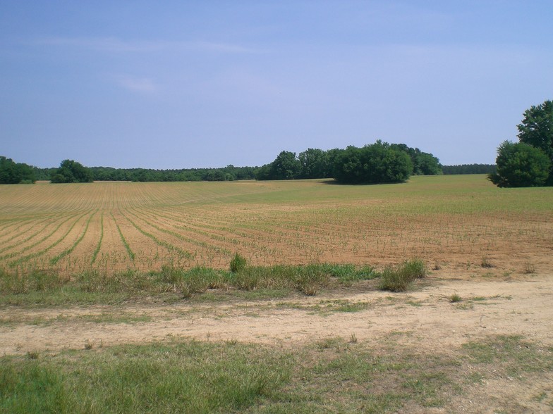 Nissan Pkwy, Canton, MS for sale - Building Photo - Image 1 of 1