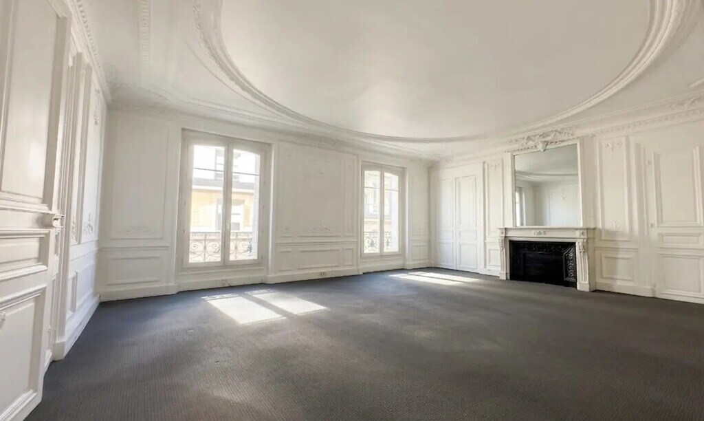 Location Bureaux 235 m² - Photo 1
