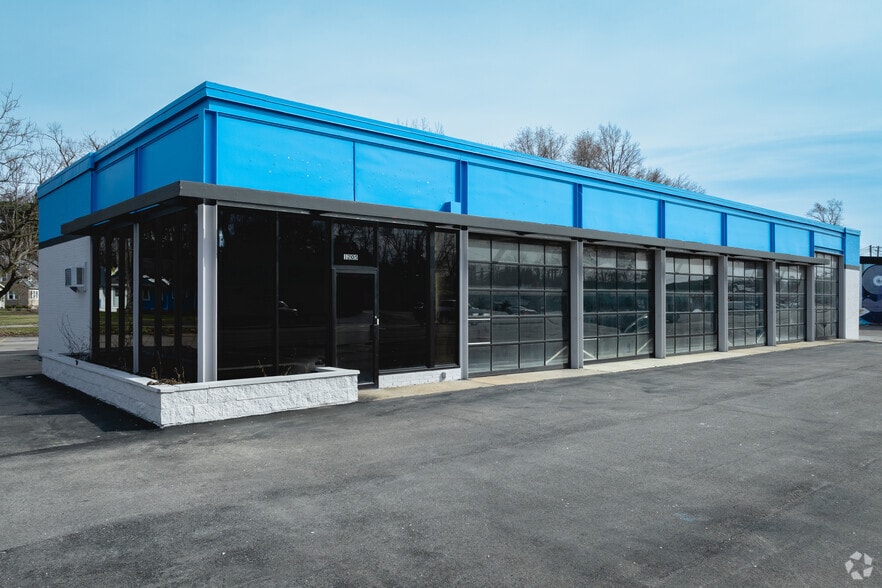 1205 S Reynolds Rd, Toledo, OH for sale - Primary Photo - Image 1 of 1
