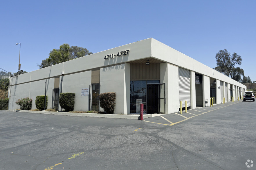 4719 E Washington Blvd, Commerce, CA for lease - Building Photo - Image 1 of 9