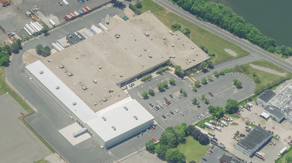 125 Access Rd, Stratford, CT for lease - Building Photo - Image 1 of 2