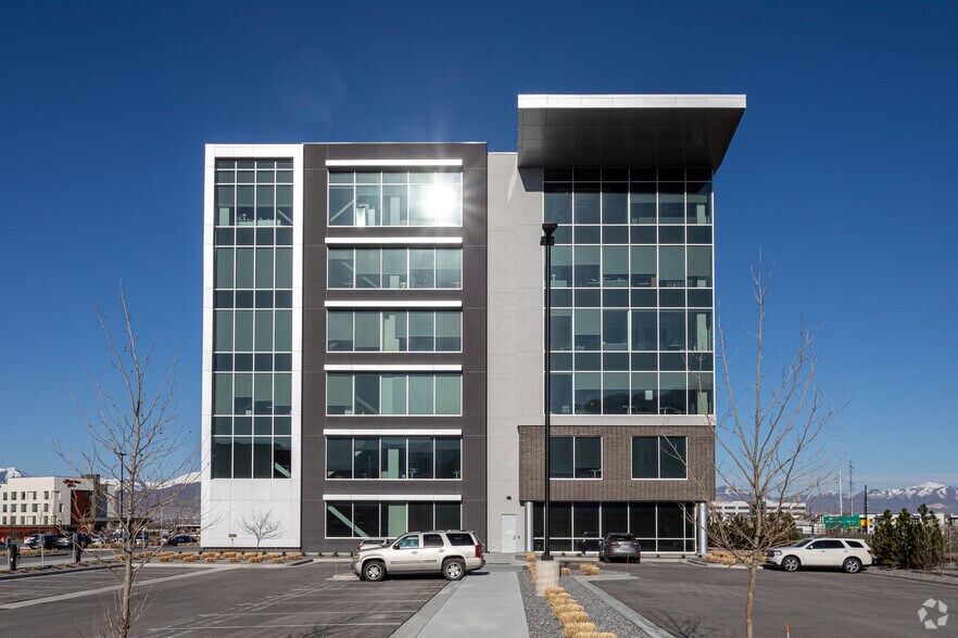 13707 S 200 W, Draper, UT 84020