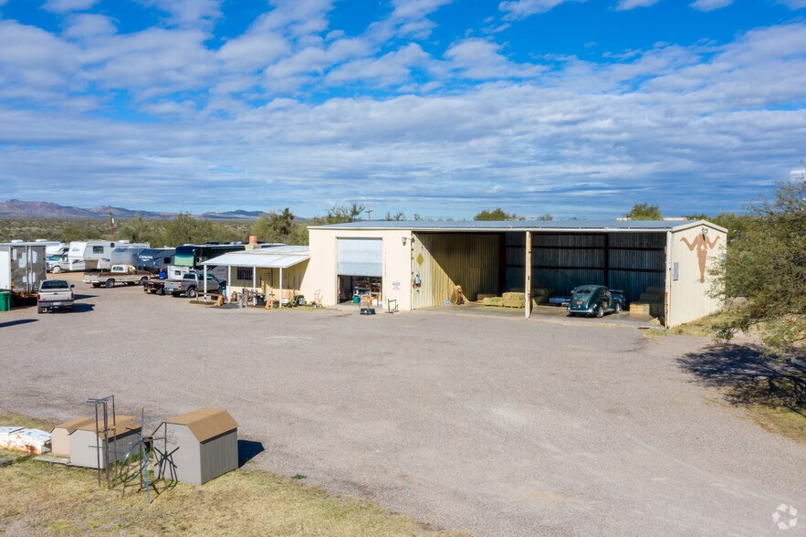 15771 N Oracle Rd, Catalina, AZ for sale - Primary Photo - Image 1 of 1
