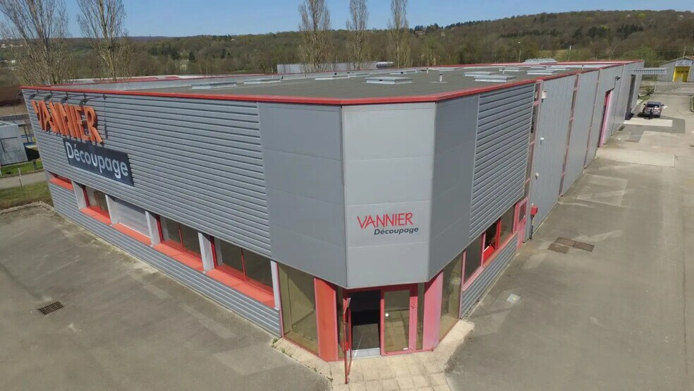 Flex in Roche-lez-Beaupré for sale - Building Photo - Image 2 of 2