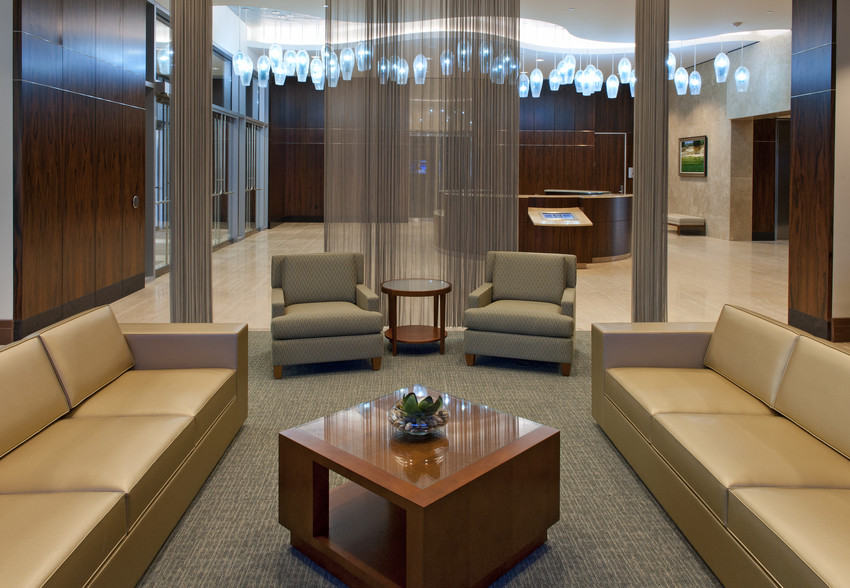 3151 Briarpark Dr, Houston, TX for lease - Lobby - Image 3 of 9