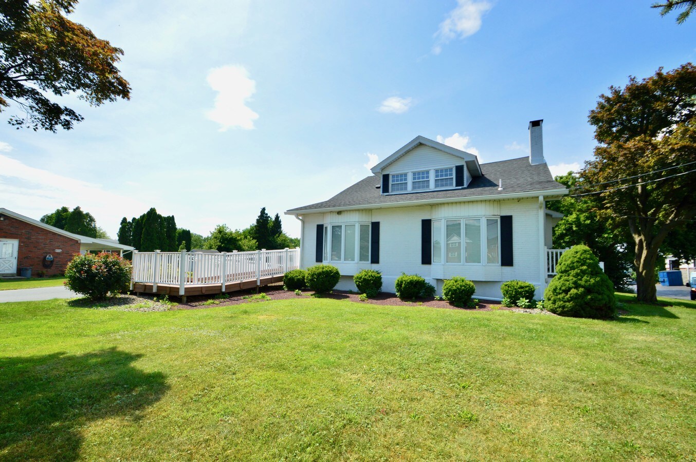 2851 W Emmaus Ave, Allentown, PA, 18103 Medical Property For Sale