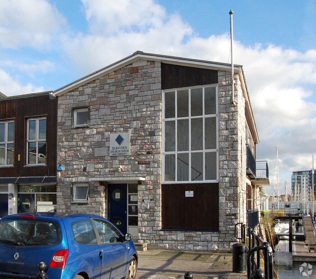 Sutton Harbour, Plymouth, PL4 0ES