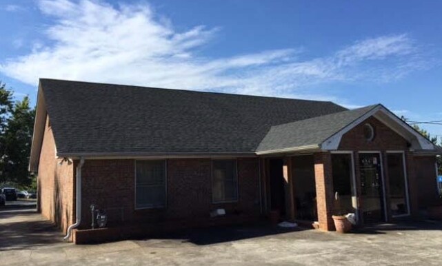 90 Zena Dr, Cartersville, GA for sale Primary Photo- Image 1 of 1