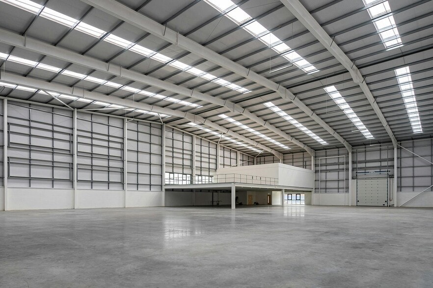 54 Jeffreys Rd, Enfield for lease - Building Photo - Image 2 of 3