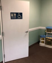 2180 Northwest Blvd, Newton, NC for sale Interior Photo- Image 2 of 36