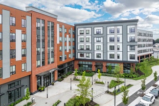 More details for 484 2nd St, Everett, MA - Retail for Lease