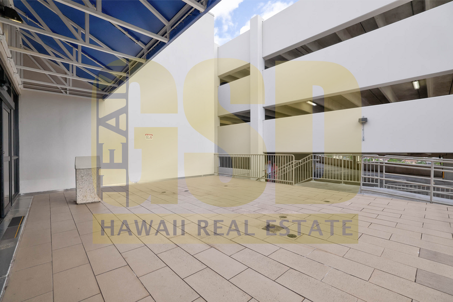 98-1247 Kaahumanu St, Aiea, HI for lease - Building Photo - Image 2 of 20