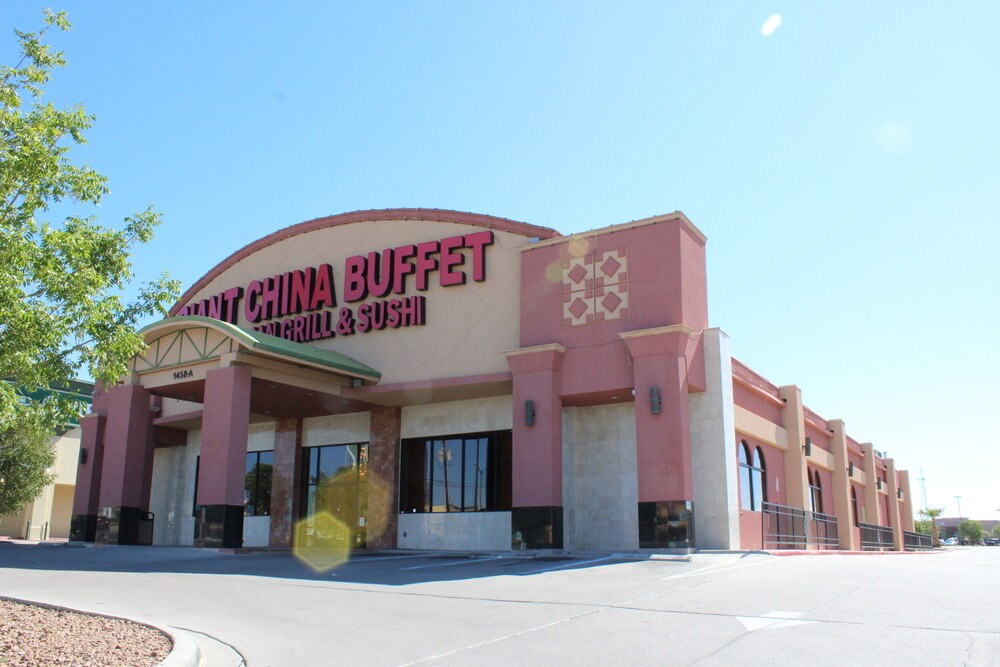 1458 Lee Trevino Dr El Paso Tx 79936 Restaurant Property For 1458 Lee Trevino Dr El Paso Tx 79936