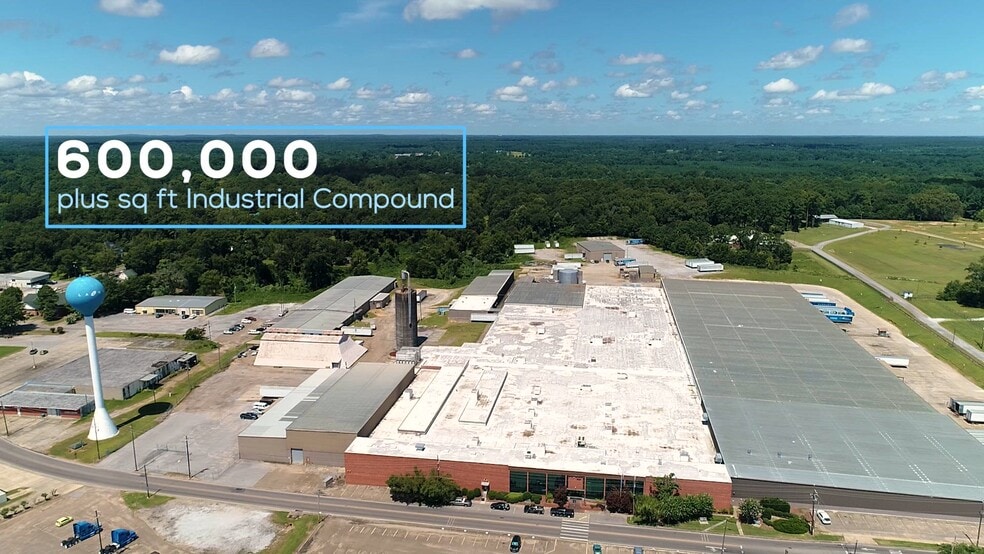 133 Scanlan St, Newton, MS for lease - Commercial Listing Video - Image 2 of 19