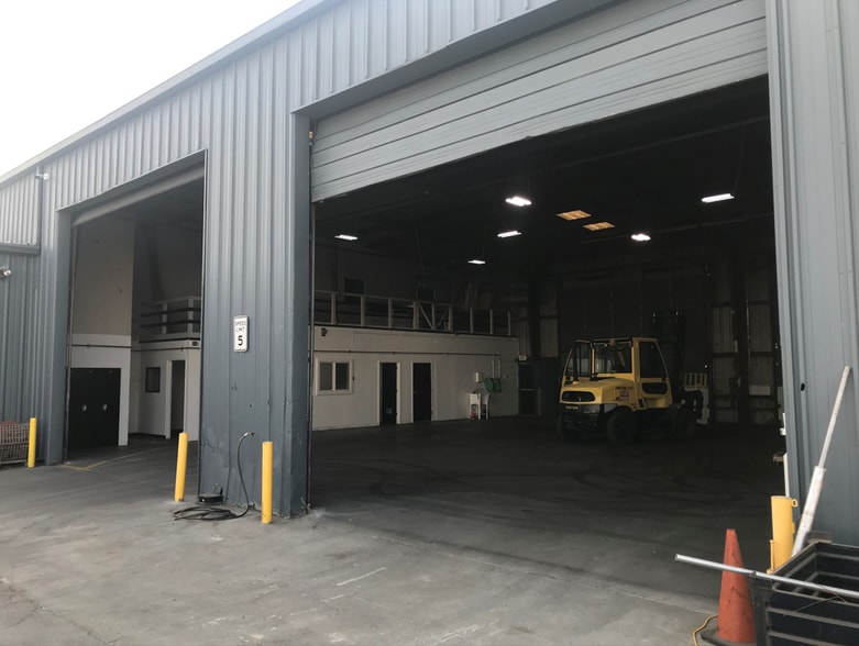 555 Tully Rd, San Jose, CA for lease - Building Photo - Image 2 of 7