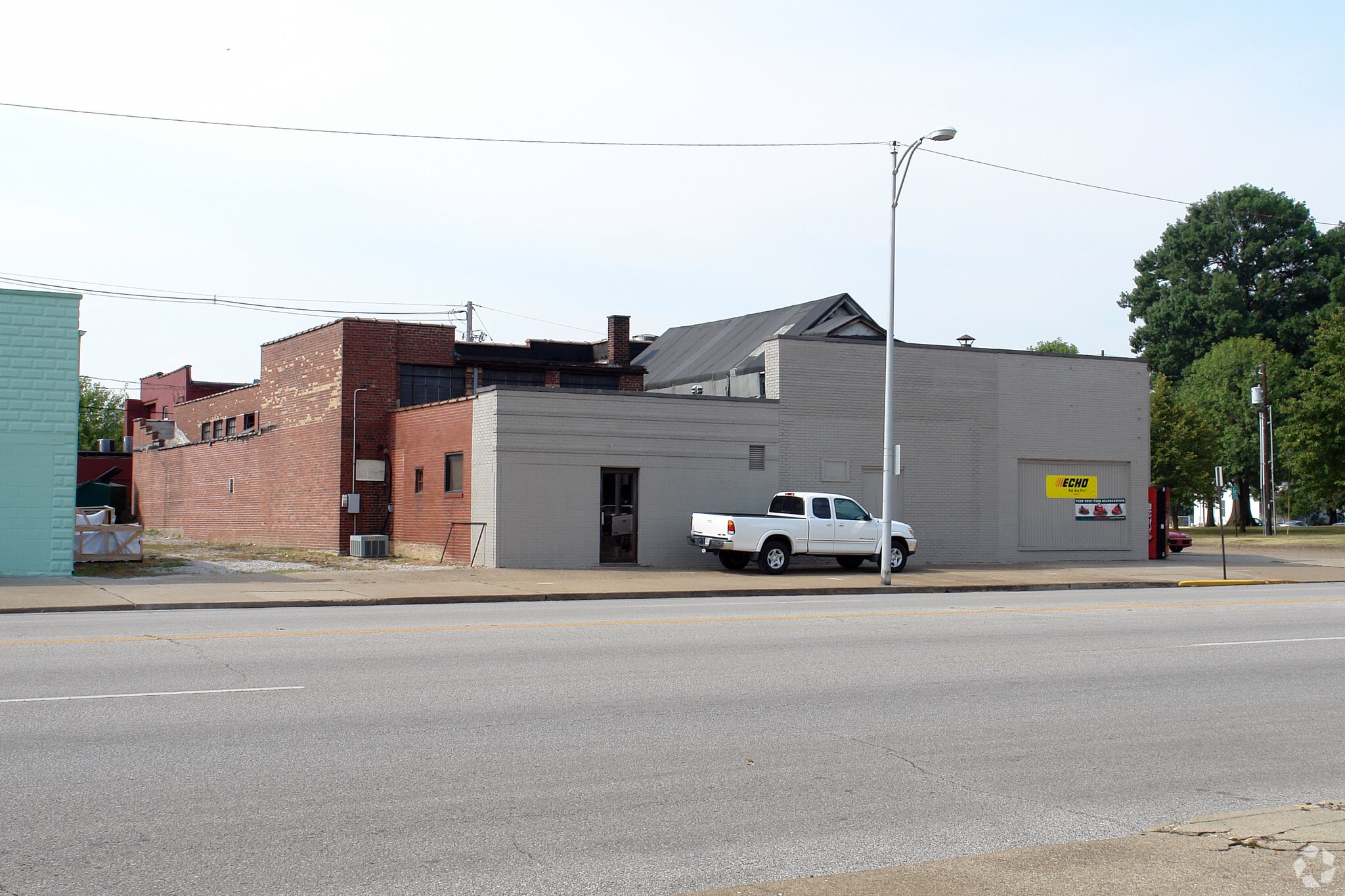 1930 W Franklin St, Evansville, IN 47712 Retail for Sale