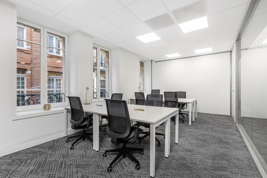 8 Rue De Rémusat, Toulouse for lease - Interior Photo - Image 3 of 24
