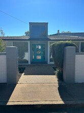 217 N Mound St, Nacogdoches, TX for lease Building Photo- Image 2 of 10