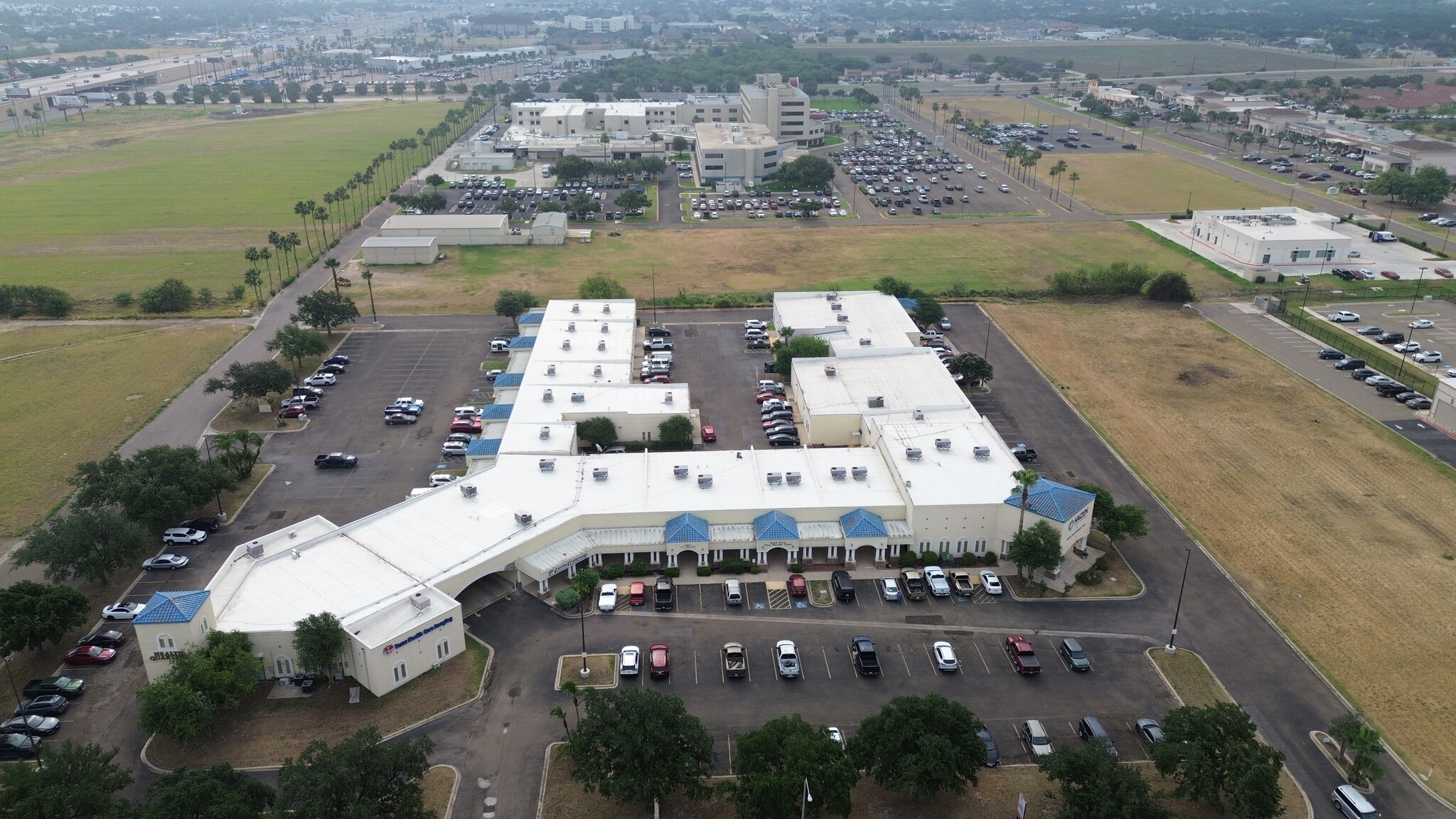 909 Business Park Dr, Mission, TX for lease Building Photo- Image 1 of 17