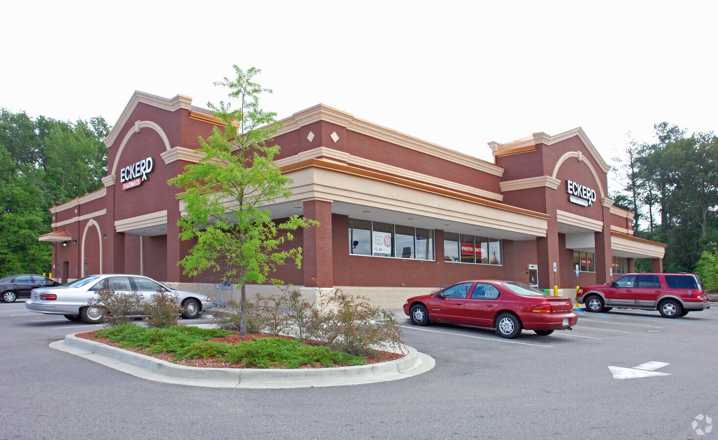 7900 Garners Ferry Rd, Columbia, SC 29209