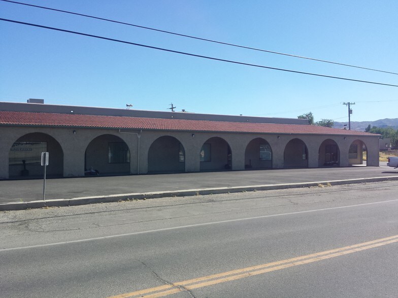 215 W Bridge St, Yerington, NV for lease - Building Photo - Image 3 of 7